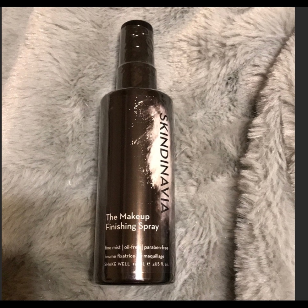 Skindinavia: The Makeup Setting Spray